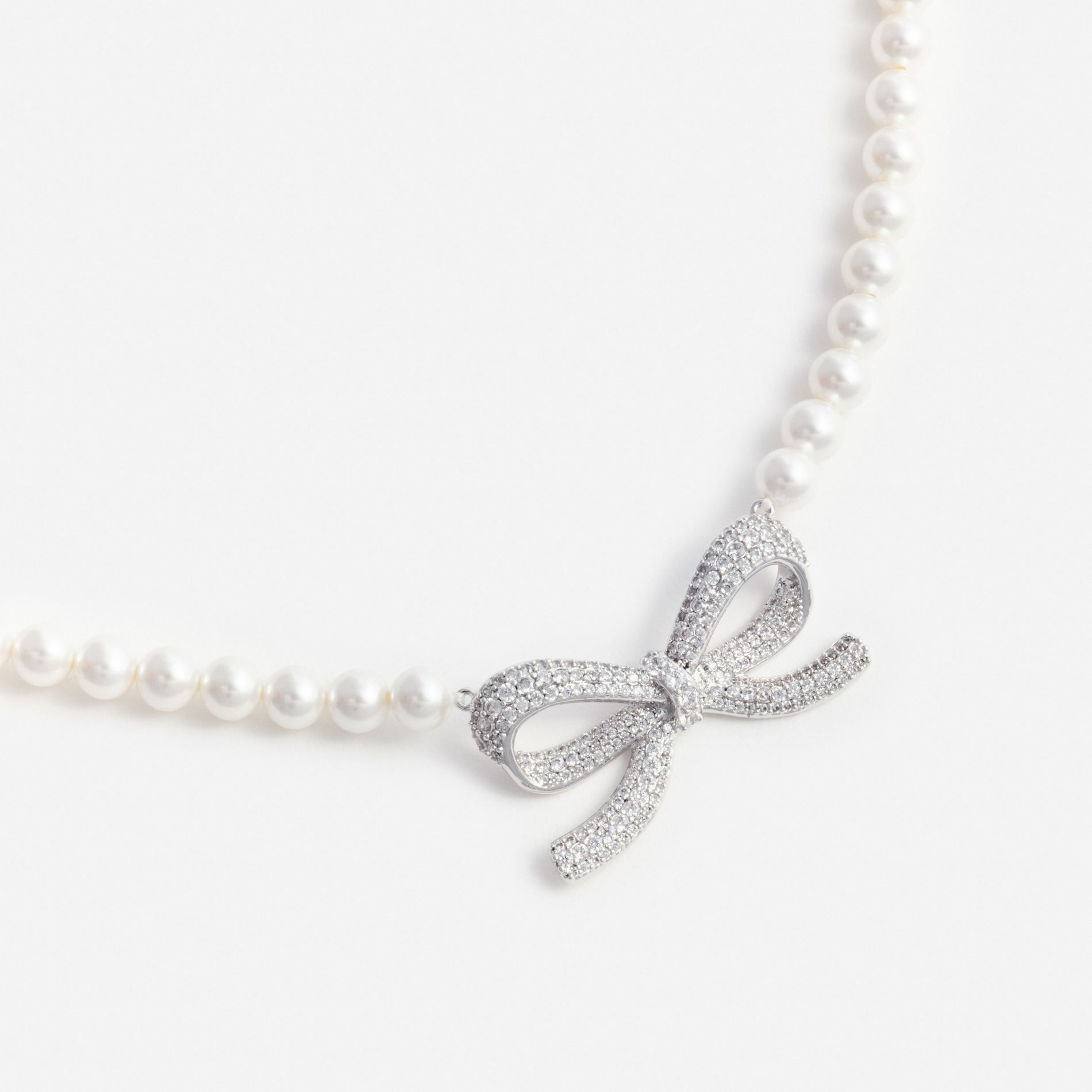Pearl Bow Necklace