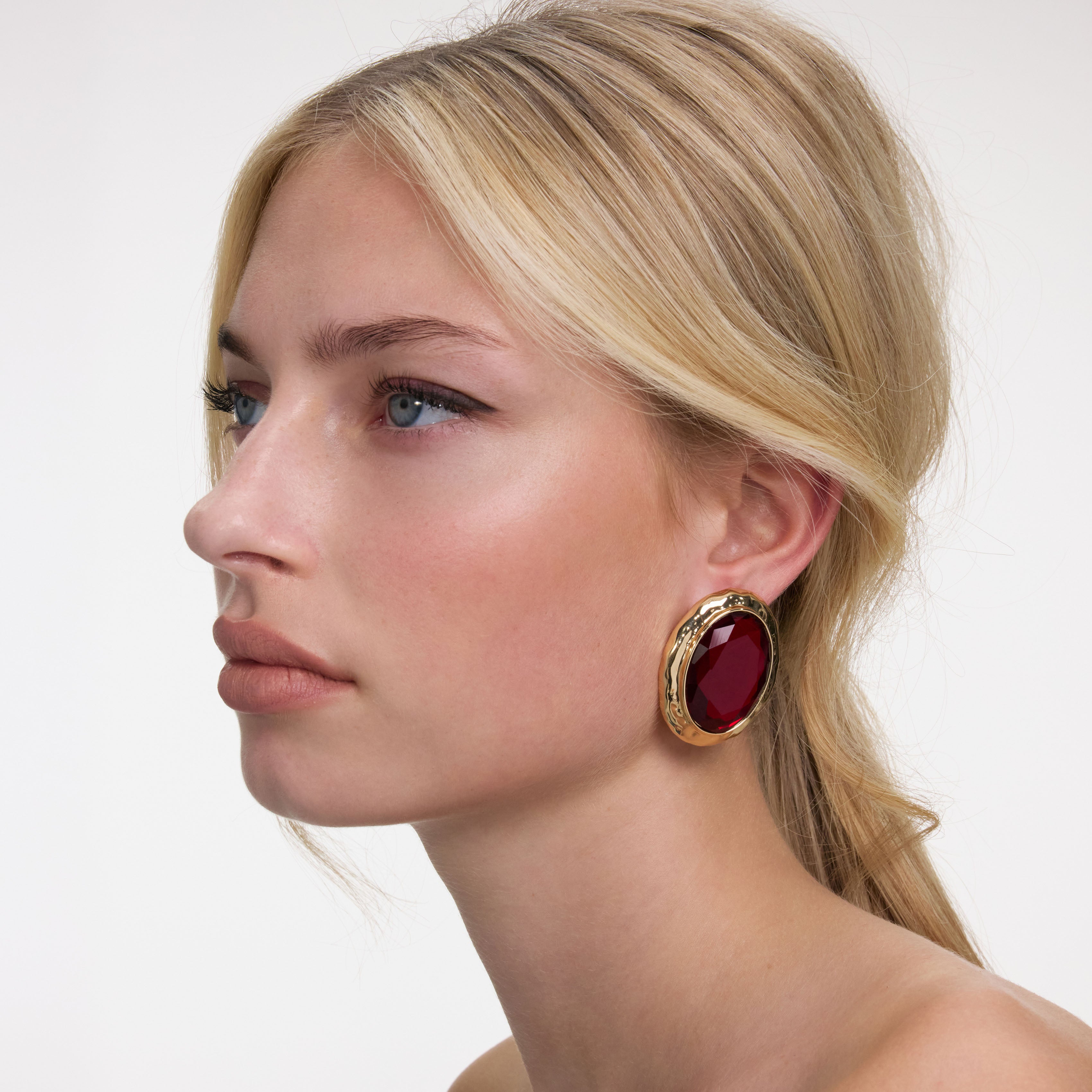 Hammered Gold Red Earrings