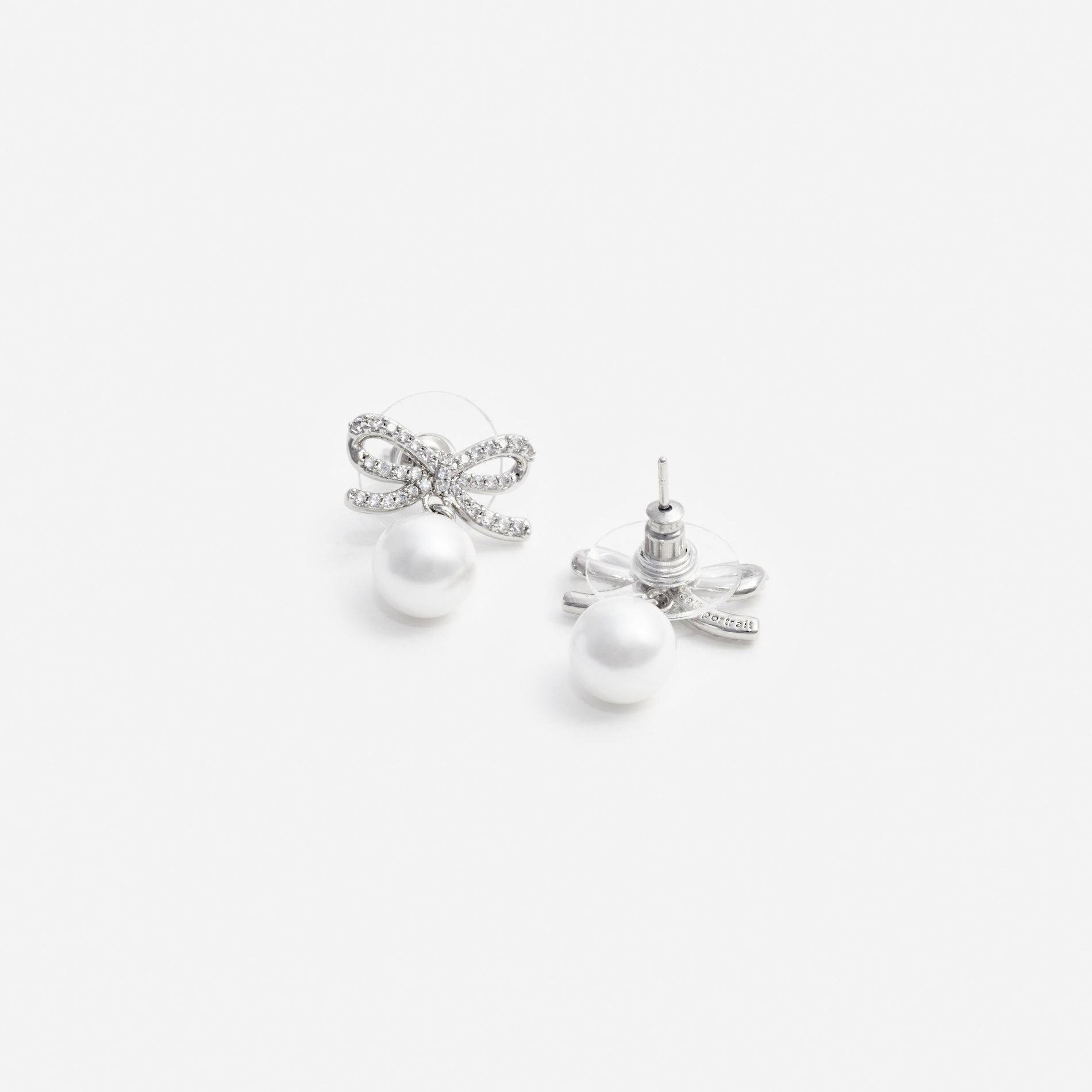Bow Pearl Earrings