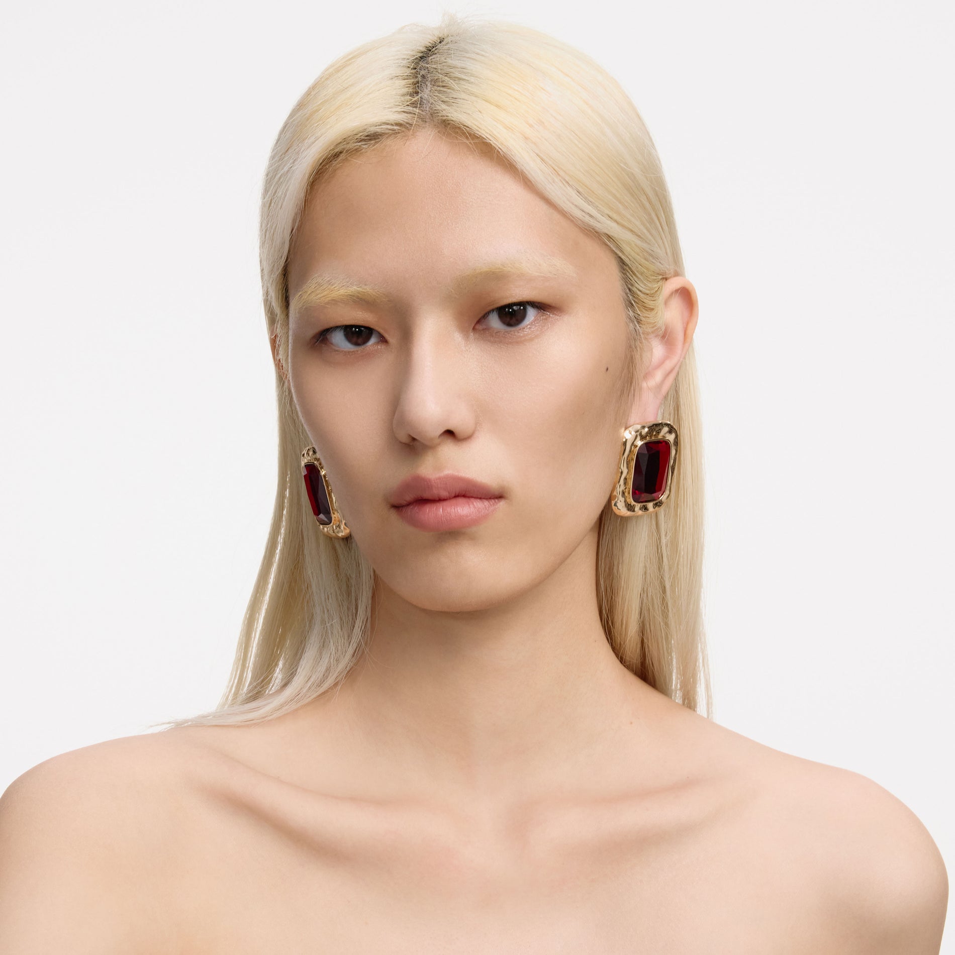 Mottled Gold Red Earrings